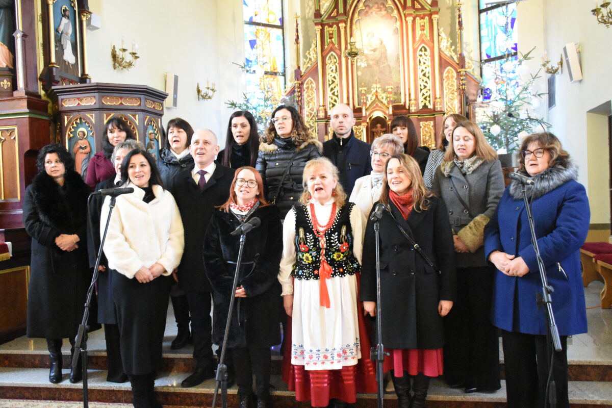 nowy zespół, radni gminy Jarocin wraz z Dyrektorami szkół podstawowych w naszej gminy Jarocin brali udział