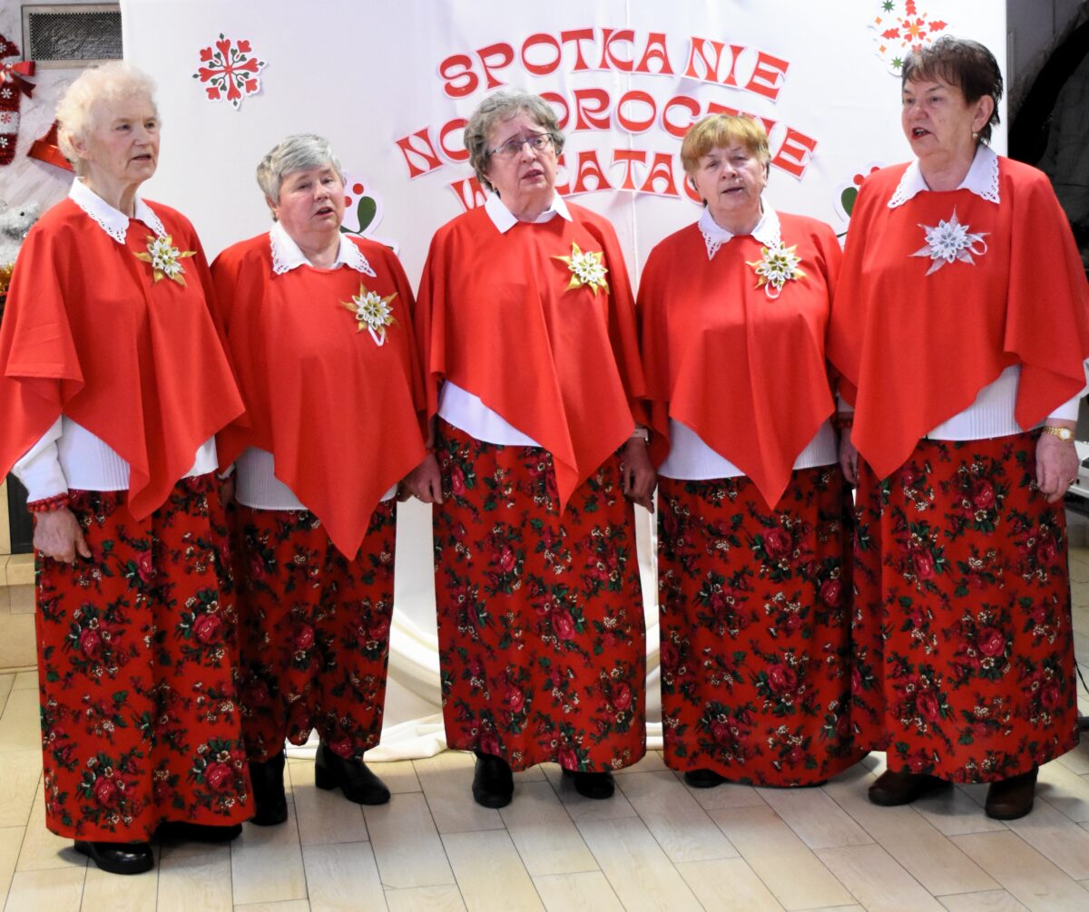 DSC_8851 Zespół wesołe Kumosie śpiewa