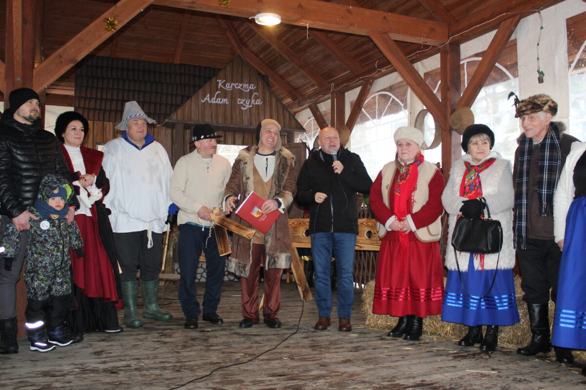 Pan Bednarz starosta powiatu Niżańskiego też dziękuje wszystkim