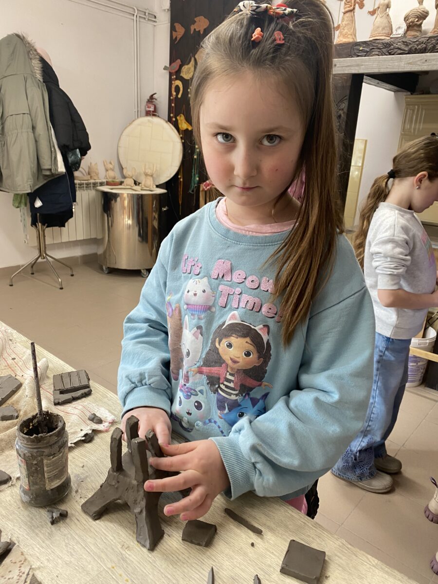 Michalinka montuje swoją wieże