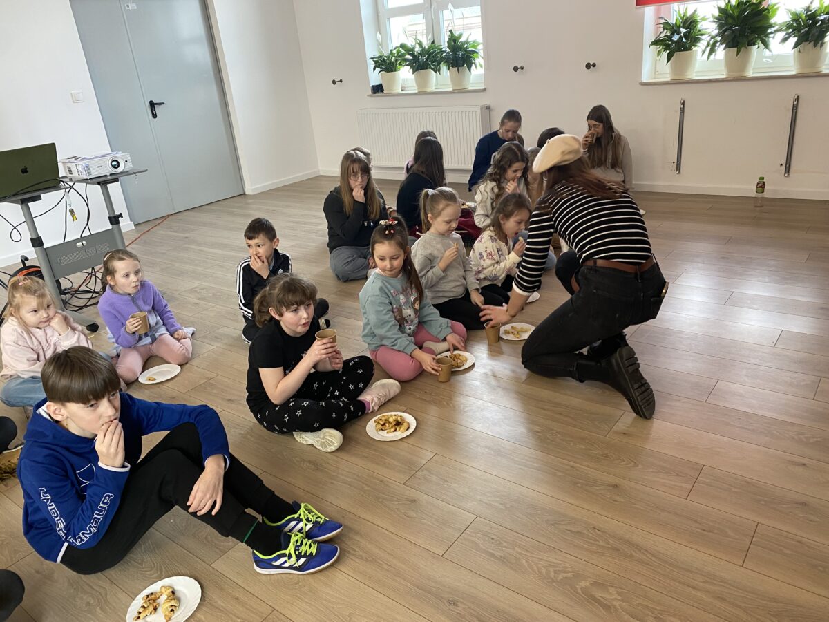 Każdy dostał również po soczku jabłkowego