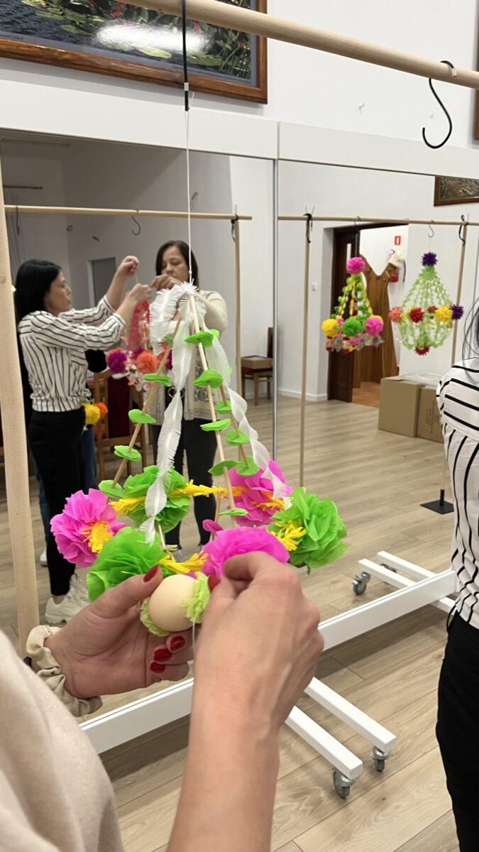 Jajka wiązają do pająka